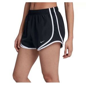 Nike Women’s Tempo Dry Core 3” Running Shorts